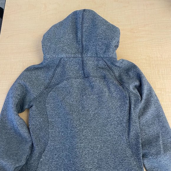 lululemon Scuba Hoodie Heathered Speckled Black - Picture 6 of 7